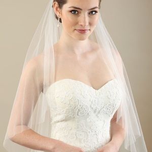 Raw cut edge veil custom length